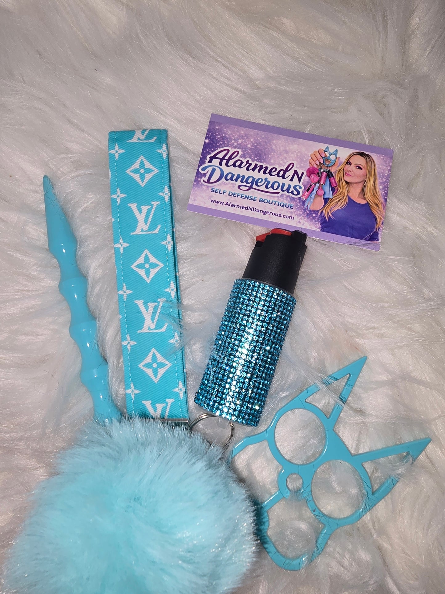 Trendy Teal