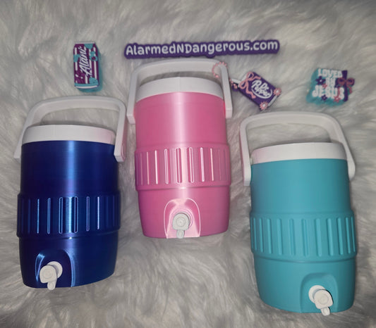 Water jug can holders
